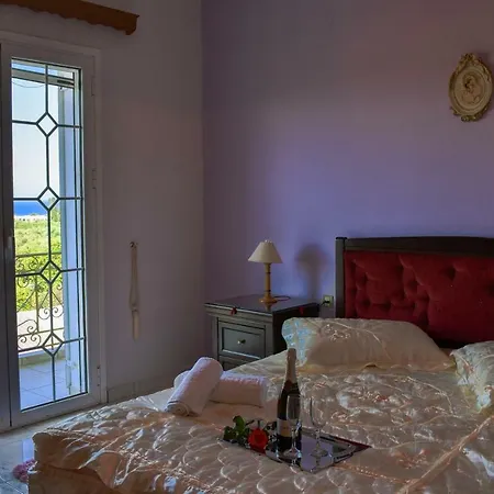 Anemos Holidays House 基普塞利